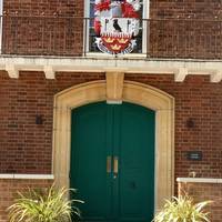 The starting point and end point of this circular walk is the Town Hall (CM15 8AY). You may like to read the plaques nearby before starting.