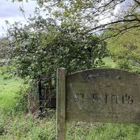 Welcome to St Faith’s Country Park. We begin this walk at the Weald Road entrance.