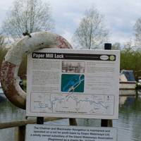 The walk begins here at the Paper Mill Lock information board. To get here turn left away from the tea room.