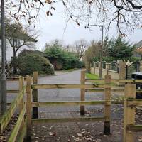 Exit the footpath at Golden Tuning into Kingsdon Ln.