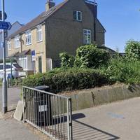 We started the walk at the south east corner of Morrisons on Sutton road where the Alban Way crosses it.