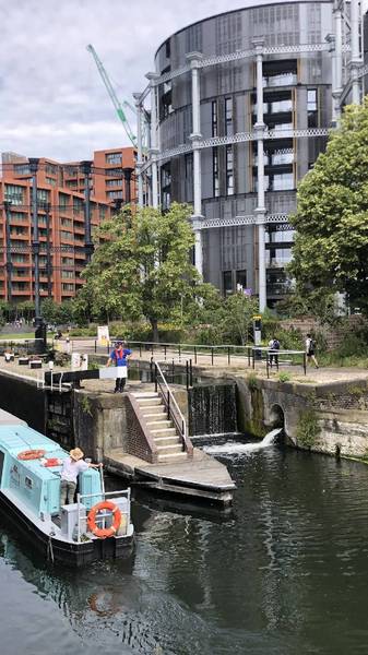 Preview of Family Fun Beside Regents Canal