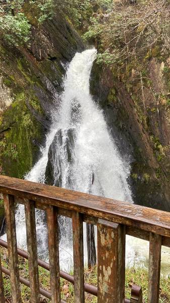 Preview of Nature, Waterfalls & Three Bridges