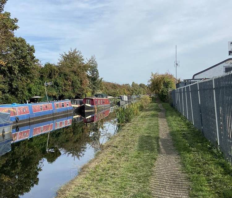 Preview of Langley to Iver Canal Stroll