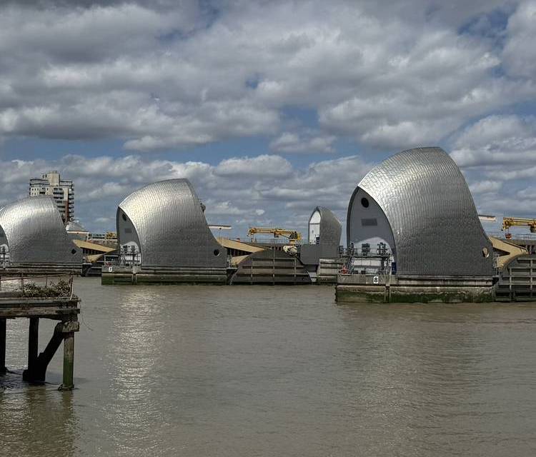 Preview of Thames 10 Cable Car - Woolwich Pier