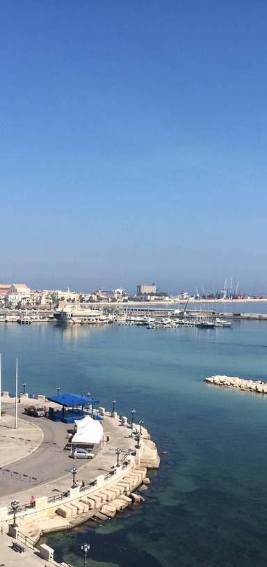 Preview of Strolling along the Bari promenade