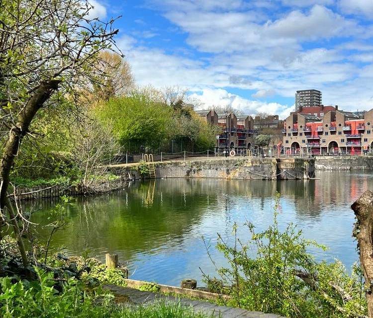 Preview of Shadwell Basin Stroll