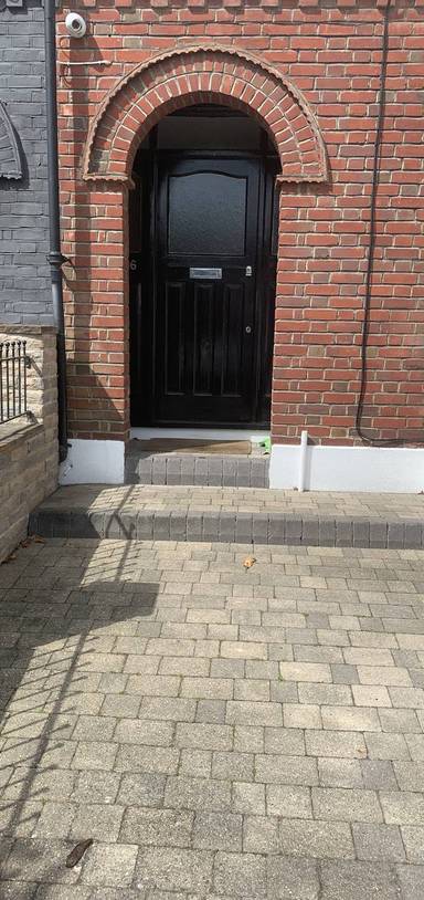 Preview of “Homes For Heroes” to Booing Bowie