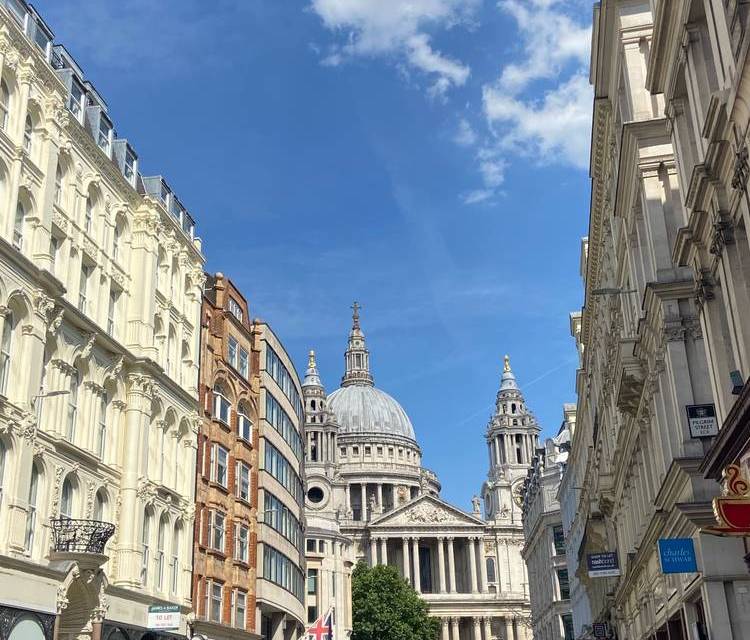 Preview of The Ultimate Wren’s Churches Tour