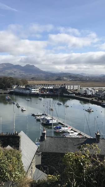 Preview of Crossing the Cob, Porthmadog 
