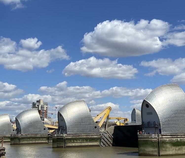Preview of Thames Path South Bank Section 3c