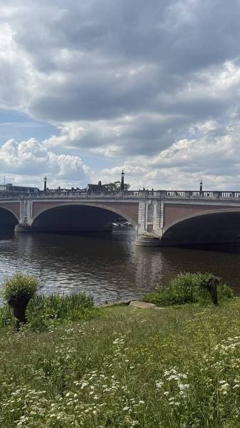Preview of Thames Walk 1 Hampton to Teddington