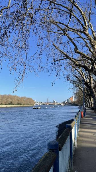 Preview of Putney & Thames Path Step-free