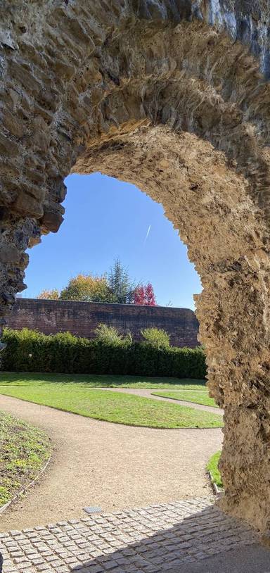 Preview of Abbey Ruins & Town Centre Jaunt 