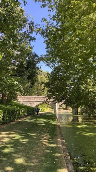 Preview of Eltham Palace Gardens Stroll