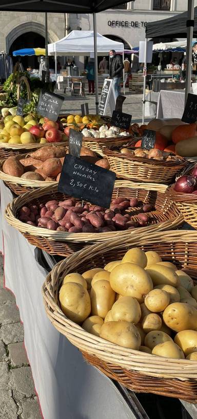 Preview of Market day in Libourne