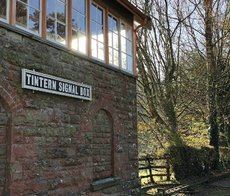 Preview of Kid-Friendly Tintern Railway Walk ๐
