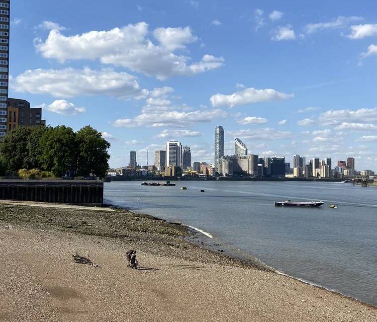 Preview of Thames Path North Bank Section 4