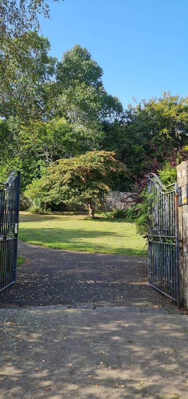 Preview of WWW Howden Park Tree Walk